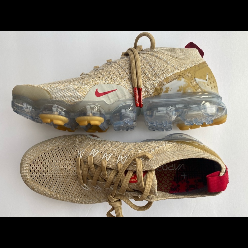 VaporMax FlyKnit Nikes